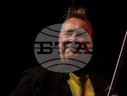 НДК - Найджъл Кенеди - концерт