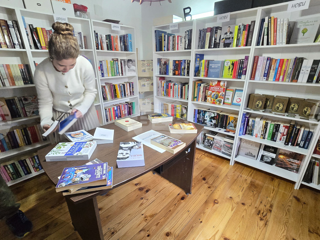 Враца - Кафе-книжарница „Книгини“ 