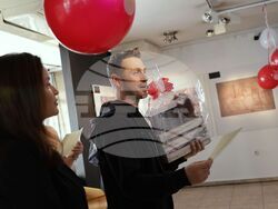 „Смисълът на любовта“ - ученици - изложба