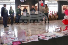 „Смисълът на любовта“ - ученици - изложба