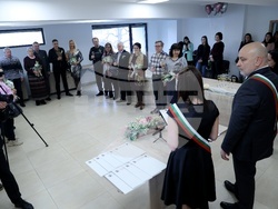 Районна администрация - брачни клетви - церемония