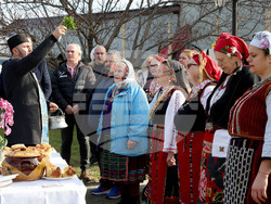 Село Тополи - Трифон Зарезан