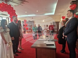 Хасково - Ден на виното и любовта - безплатни сватбени ритуали