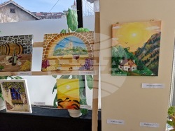 Село Бели Искър - изложба - Теменужка Маринкова