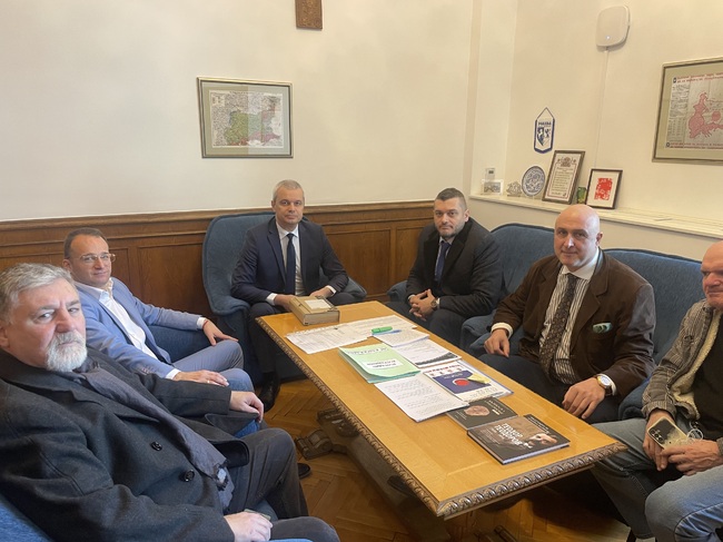 Сдружение „Будители“ внесе в Парламента предложения за промени в Изборния кодекс