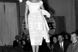 Модно ревю от 1958 година