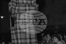 Модно ревю от 1958 година