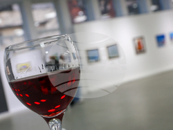 Благоевград - изложба - „За любовта и виното“