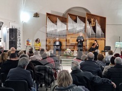 Ямбол - Ваня Велева - книга - представяне