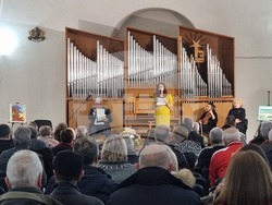 Ямбол - Ваня Велева - книга - представяне