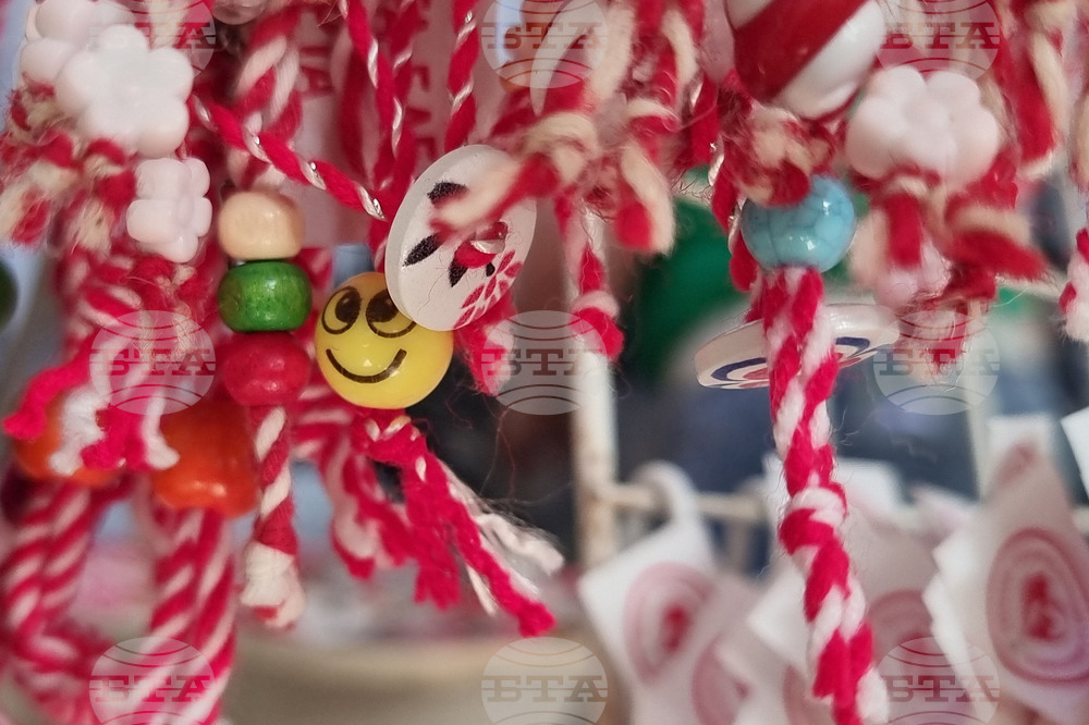 Русе - мартеници - котки - базар