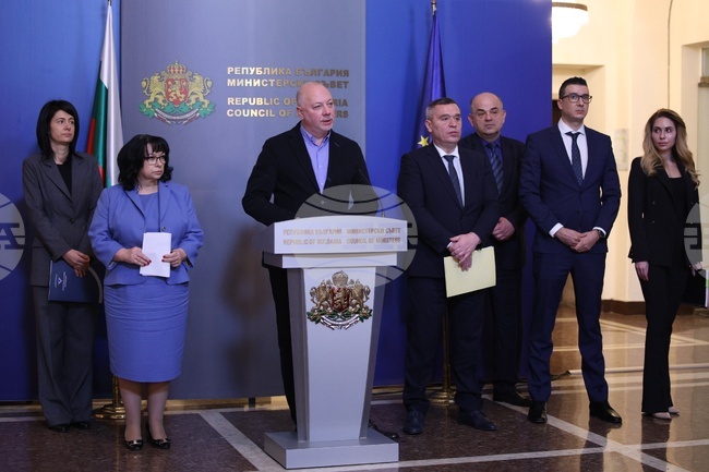 Government Holds Emergency Meeting on Food Prices, Proposes Measures