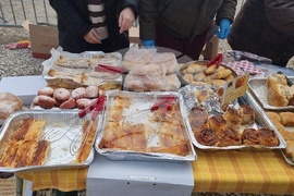 Априлци - Празник на сланината и греяната ракия