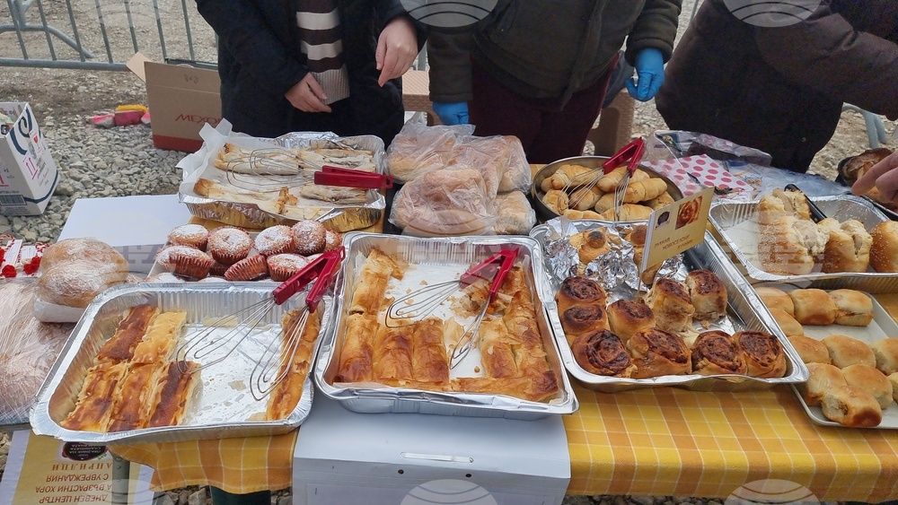 Априлци - Празник на сланината и греяната ракия