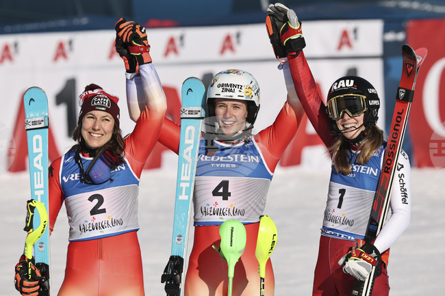 Швейцарката Камий Раст спечели слалома при жените на Световното първенство по ски-алпийски дисциплини