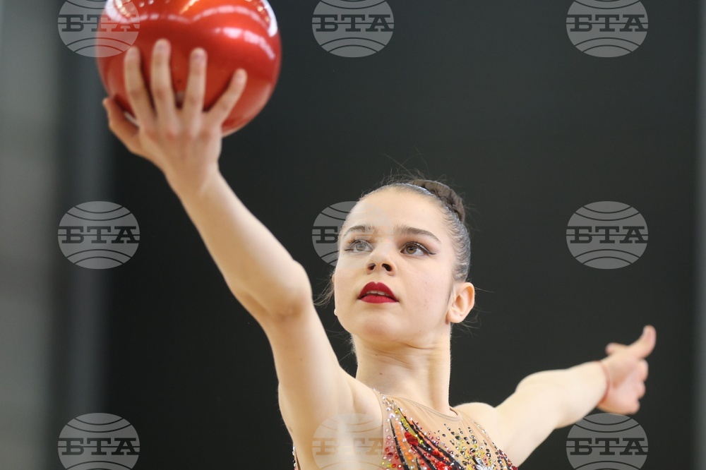 Художествена гимнастика - контролно състезание