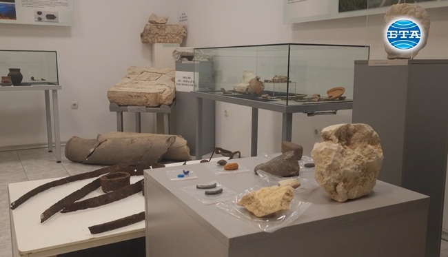 Части от римска колесница и колона от светилище на Зевс са новите артефакти, които проучва археологът Нели Кръстева от музея в Димитровград