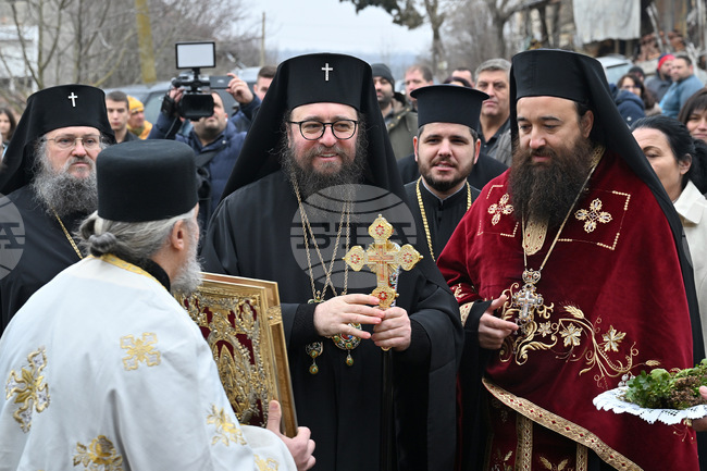Село Сумер - нов митрополит - посрещане