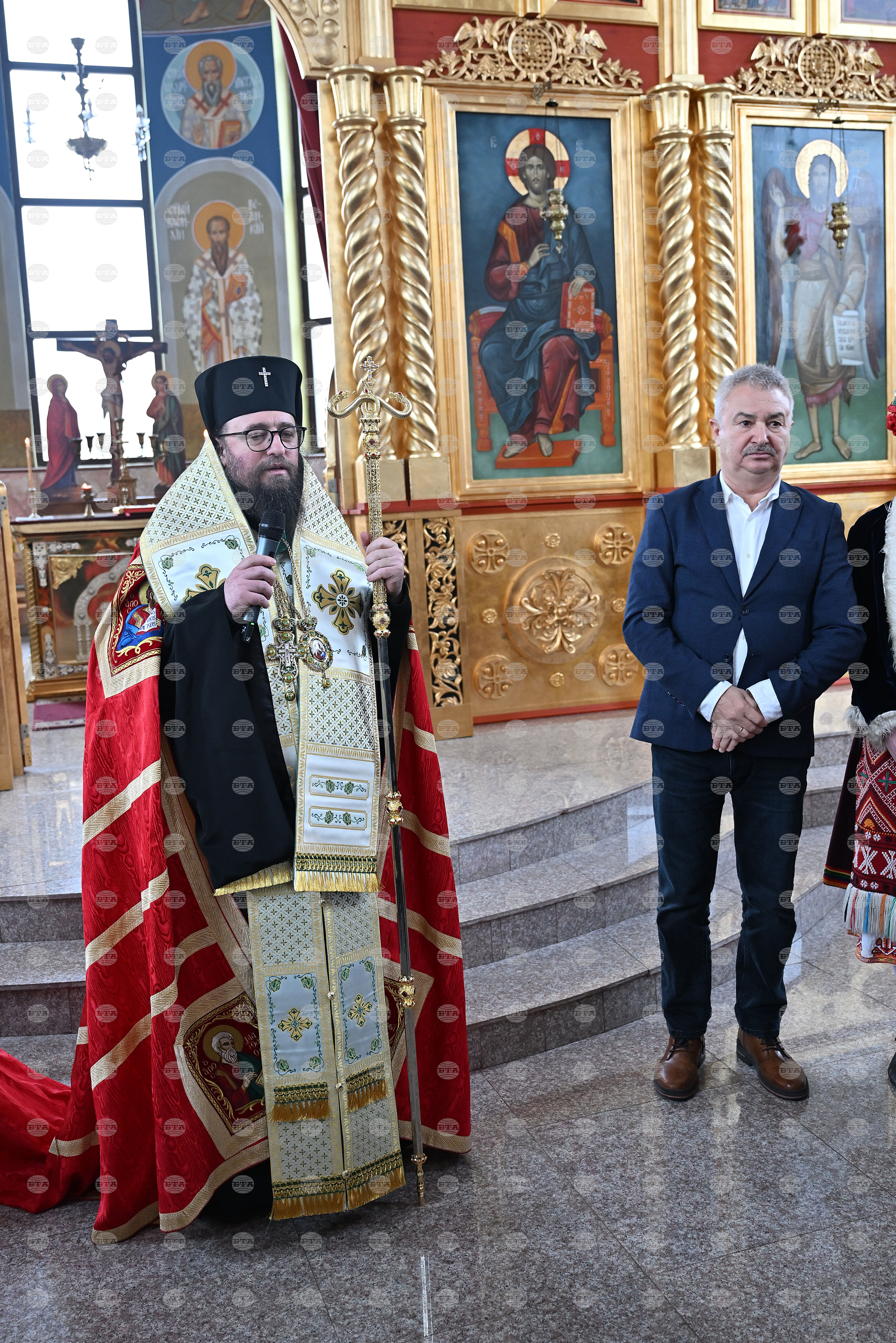 Монтана - нов митрополит - посрещане