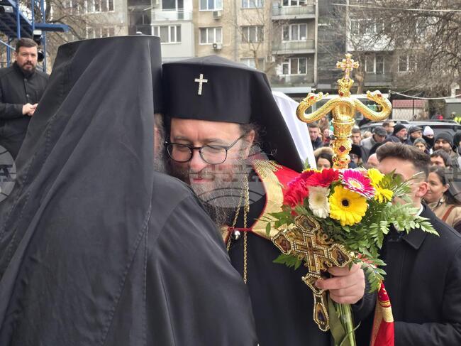 Видин - митрополит Пахомий - тържествено посрещане