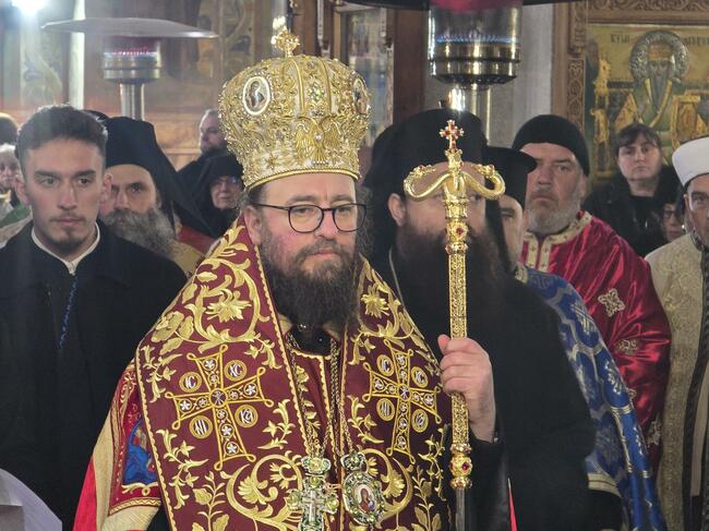 Митрополит Пахомий беше тържествено въдворен на епархийската си катедра във Видин