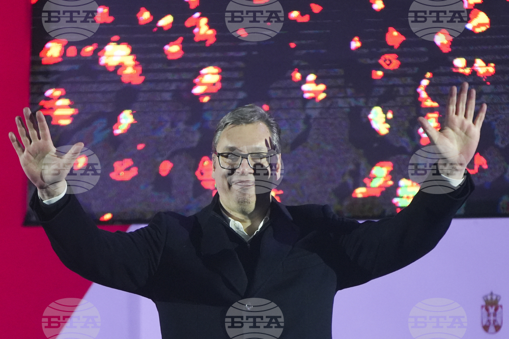 Сръбският президент Александър Вучич обяви, че в Сърбия е в ход опит за "цветна революция"