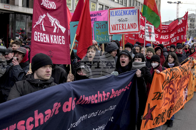 Пропалестински активисти нахлуха в Техническия университет в Мюнхен