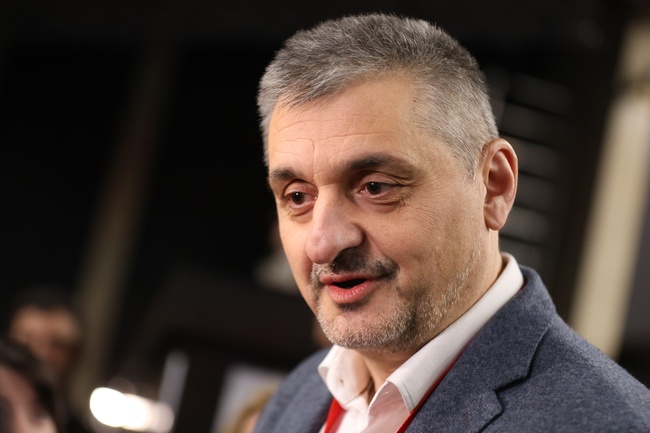 Важно е посланието, че институциите в България работят и никой не може да открадне изборите, каза Кирил Добрев