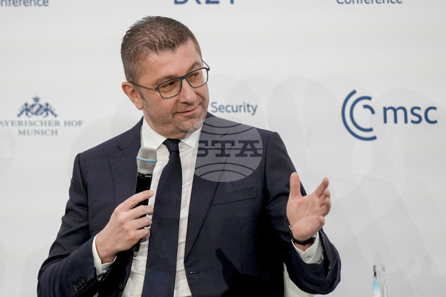 Мицкоски: Европейският съюз остава наша цел