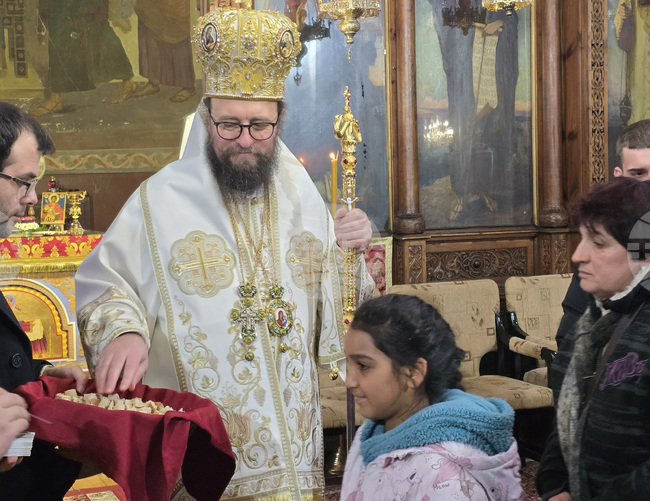 За греха, покаянието и смирението говориха свещеници в неделните си проповеди 