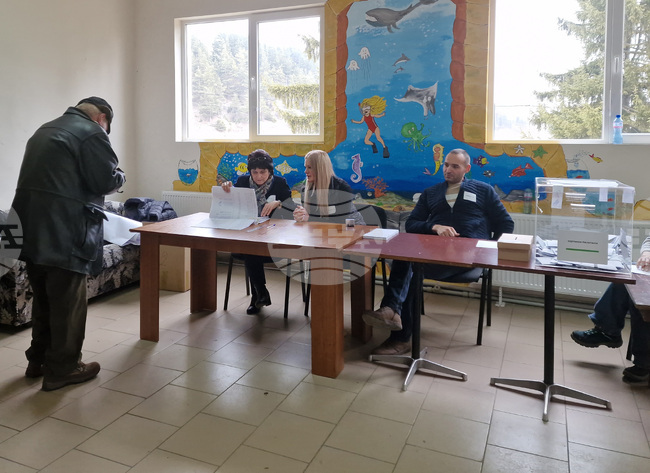 Общо 29 735 жители на Самоков ще имат право на глас на предстоящите парламентарни избори, секциите ще бъдат 64
