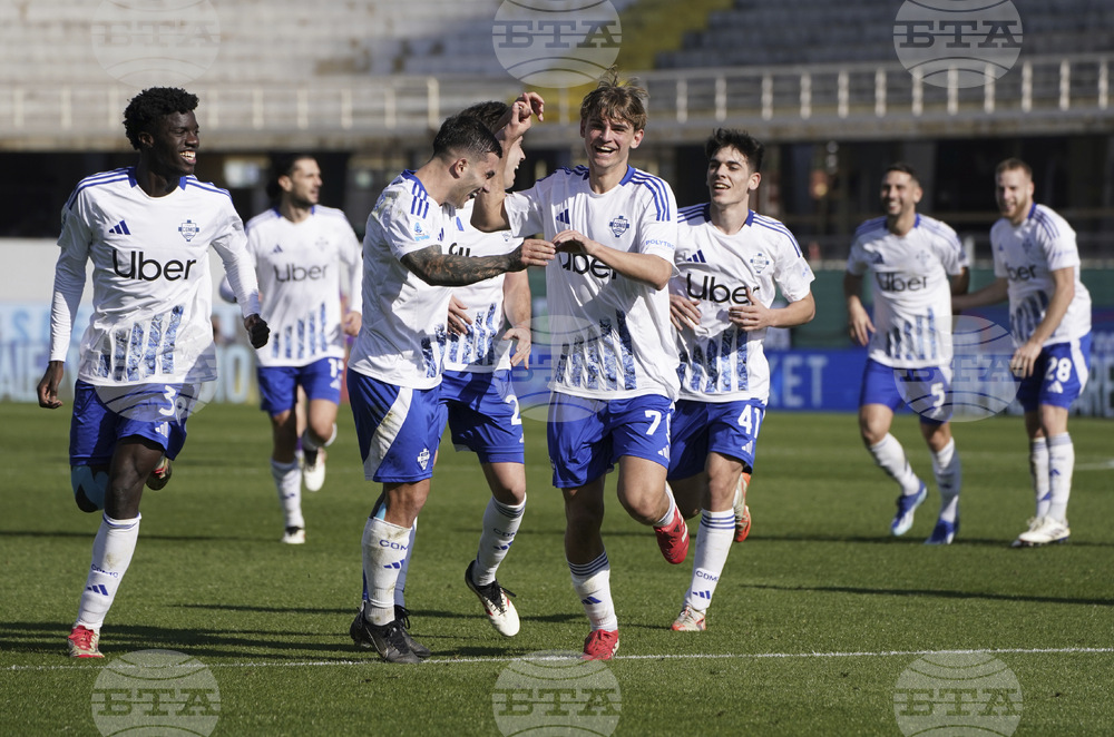 Комо постигна важна победа в стремежа си за оставане в Серия А