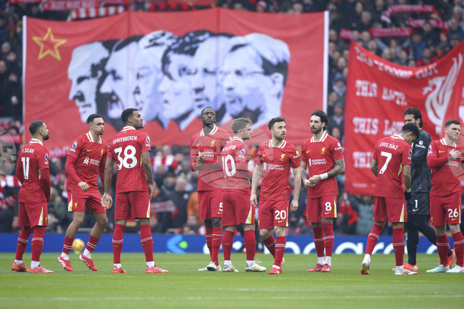 Ливърпул победи Уулвърхемптън и възстанови преднината си в английското първенство по футбол