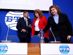 БТА - годишнина - Национален пресклуб - шрифт - представяне
