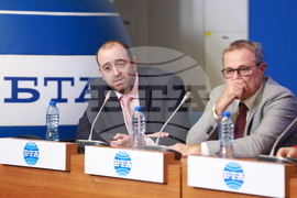 БТА - годишнина - Национален пресклуб - шрифт - представяне