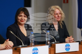 БТА - годишнина - Национален пресклуб - шрифт - представяне