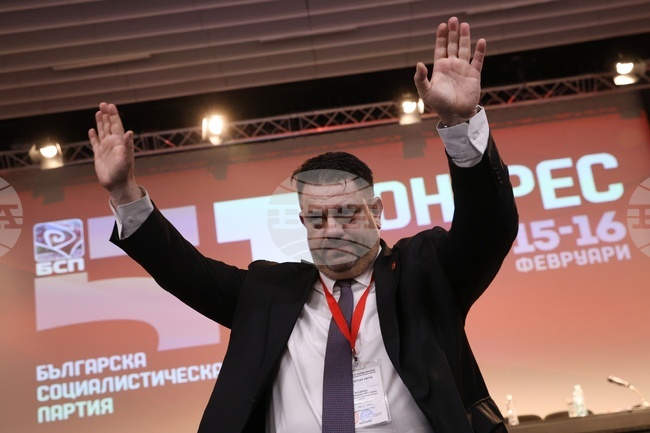 Атанас Зафиров е избран за председател на БСП с 422 гласа 