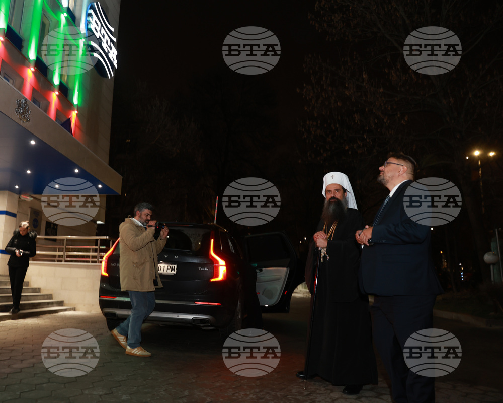 Българска телеграфна агенция - годишнина - обновена фасада - осветление