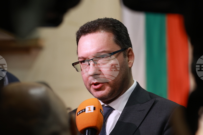 Police Continue Search for Offenders from Vazrazhdane’s Protest