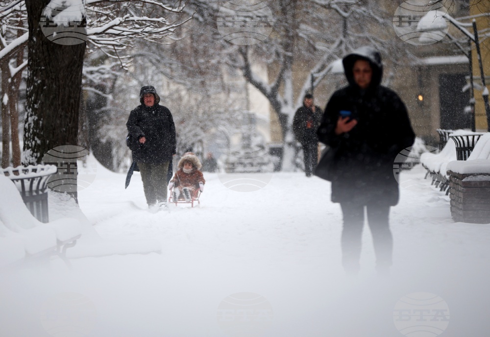 Зима - снеговалеж
