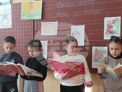 Учениците в Твърдица, Молдова, отбелязаха живота и делото на Васил Левски с тематични прояви и инициативи