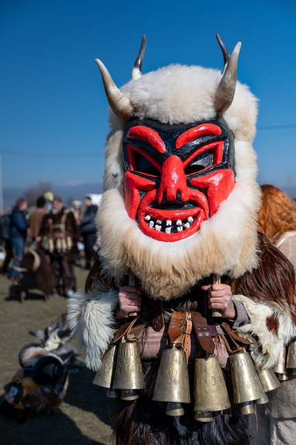 На 23 февруари 2025 г. в град Елин Пелин ще се проведе IХ-то издание на традиционния кукерски фестивал НФМИ „На гости у Шопско“