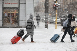 Зима - снеговалеж