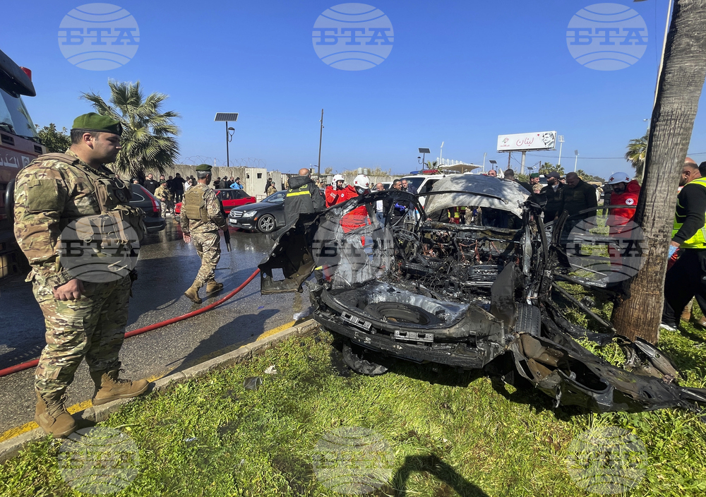Най-малко петима души, включително три деца, са загинали при израелски удар в Ливан вчера