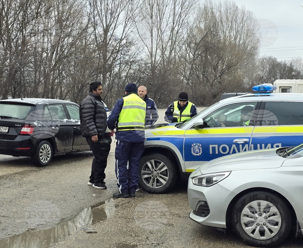 Двама души са задържани за шофиране под въздействието на наркотик, съобщиха от полицията във Видин