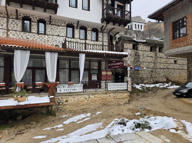 Около 3000 човека са посетили Музея на виното в Мелник през почивните дни, каза уредникът Пламен Митов