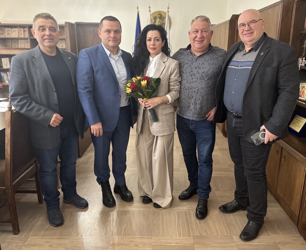 Община Русе: Кметът Пенчо Милков се срещна с актрисата Елена Петрова