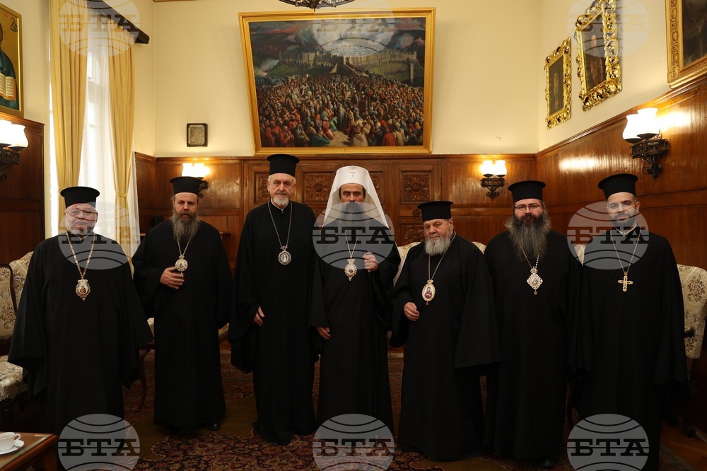 Патриарх Даниил и митрополити от Светия синод се срещнаха с делегация от Вселенската патриаршия