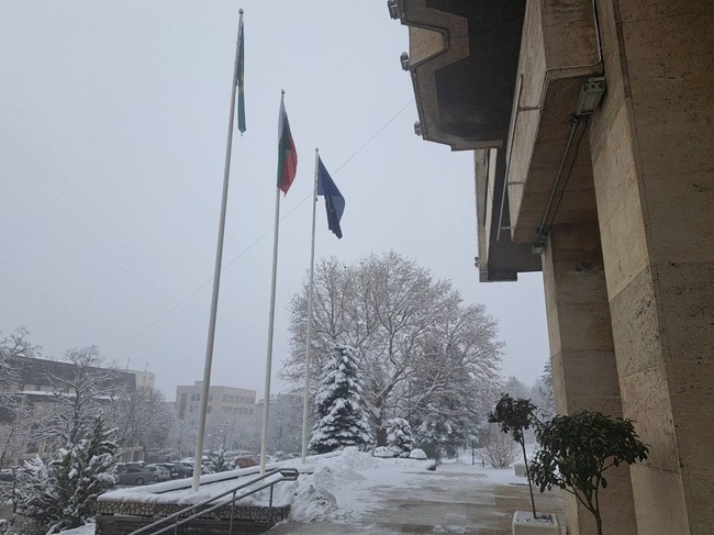 Община Шумен увеличава капацитета на почистващата техника след 19:00 часа днес