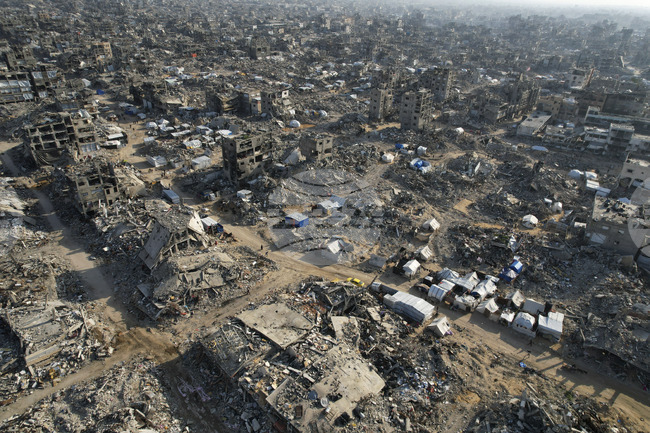 Великобритания спира полетите за наблюдение над Газа след завръщането на заложниците